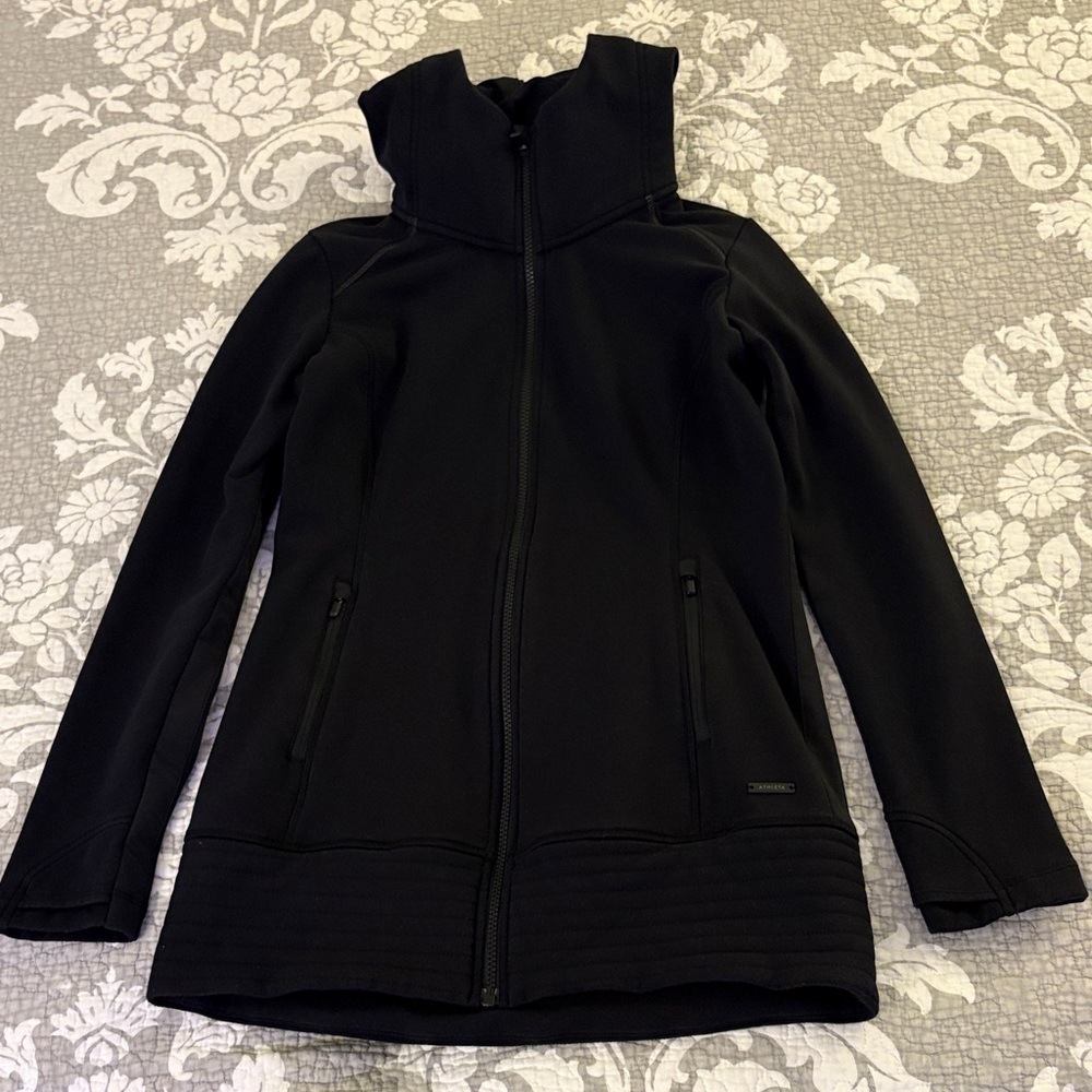 Athleta Cya Stronger Hooded Jacket ~ Size XS ~ Black